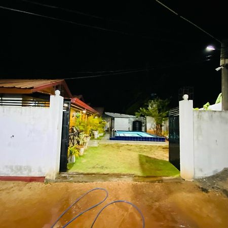 טרינקומאלה Alffa Guest Inn מראה חיצוני תמונה