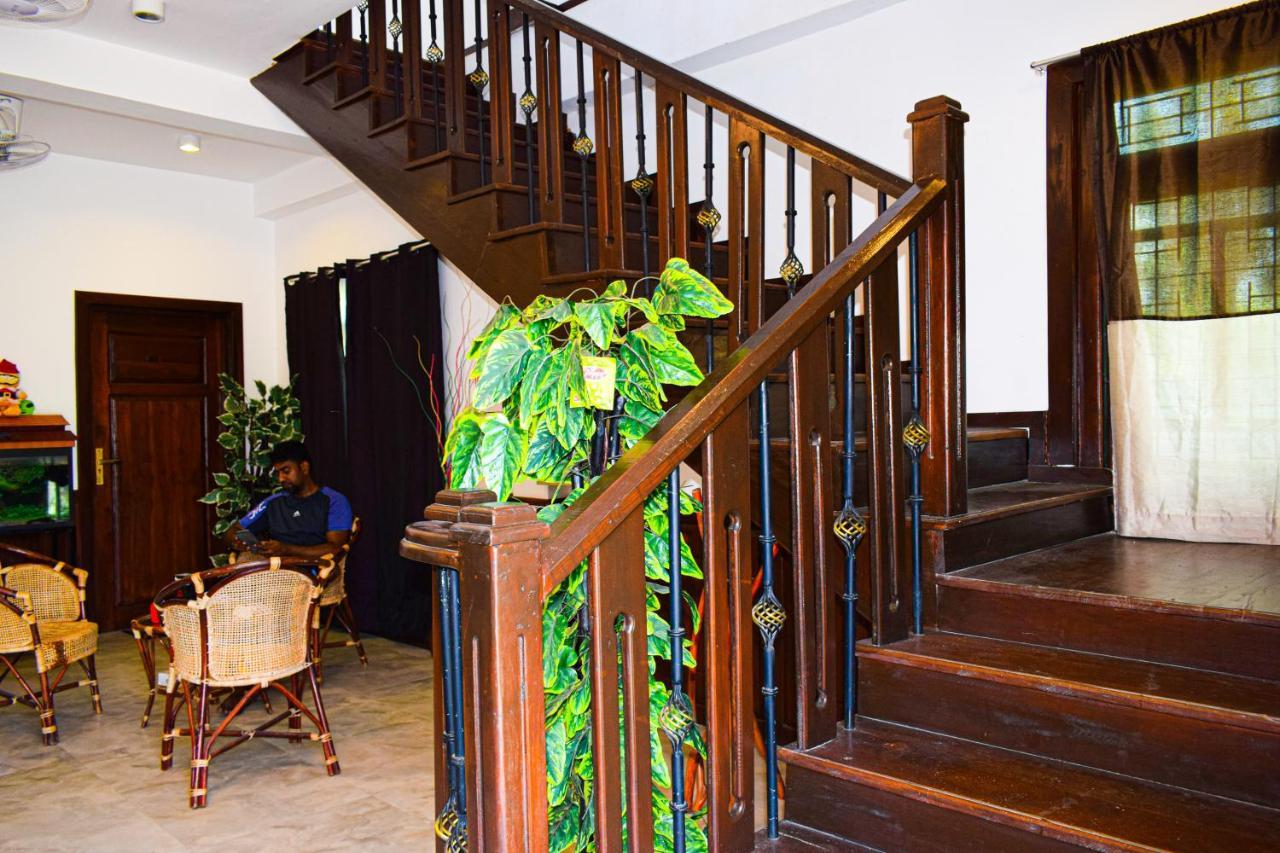 טרינקומאלה Alffa Guest Inn מראה חיצוני תמונה