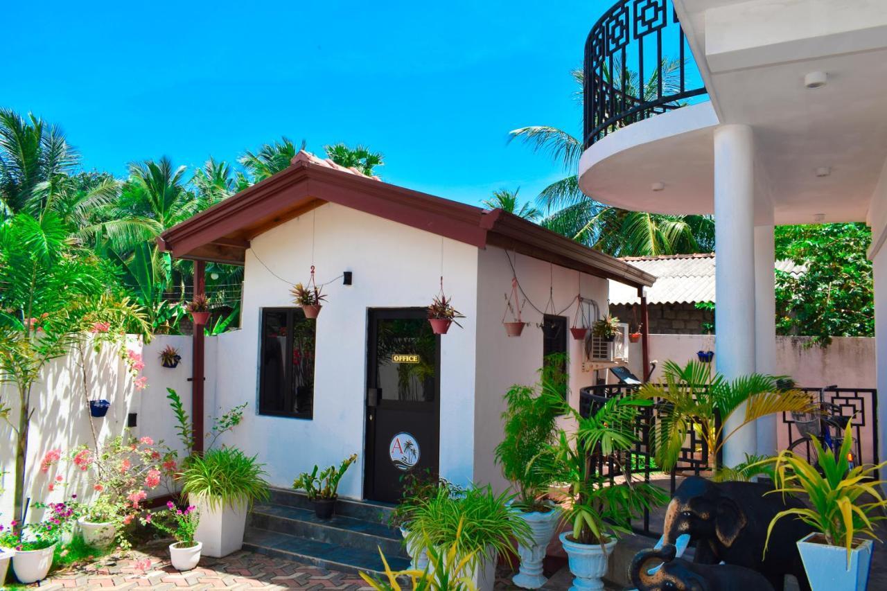 טרינקומאלה Alffa Guest Inn מראה חיצוני תמונה